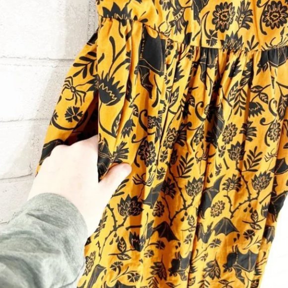 Modcloth Orange & Black Halloween Spooky Spider and Bat Print Cotton Dress NWT - Picture 9 of 12